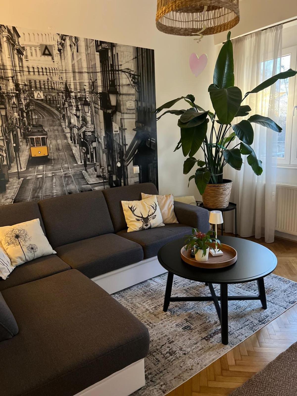 West Budapest Apartman מראה חיצוני תמונה